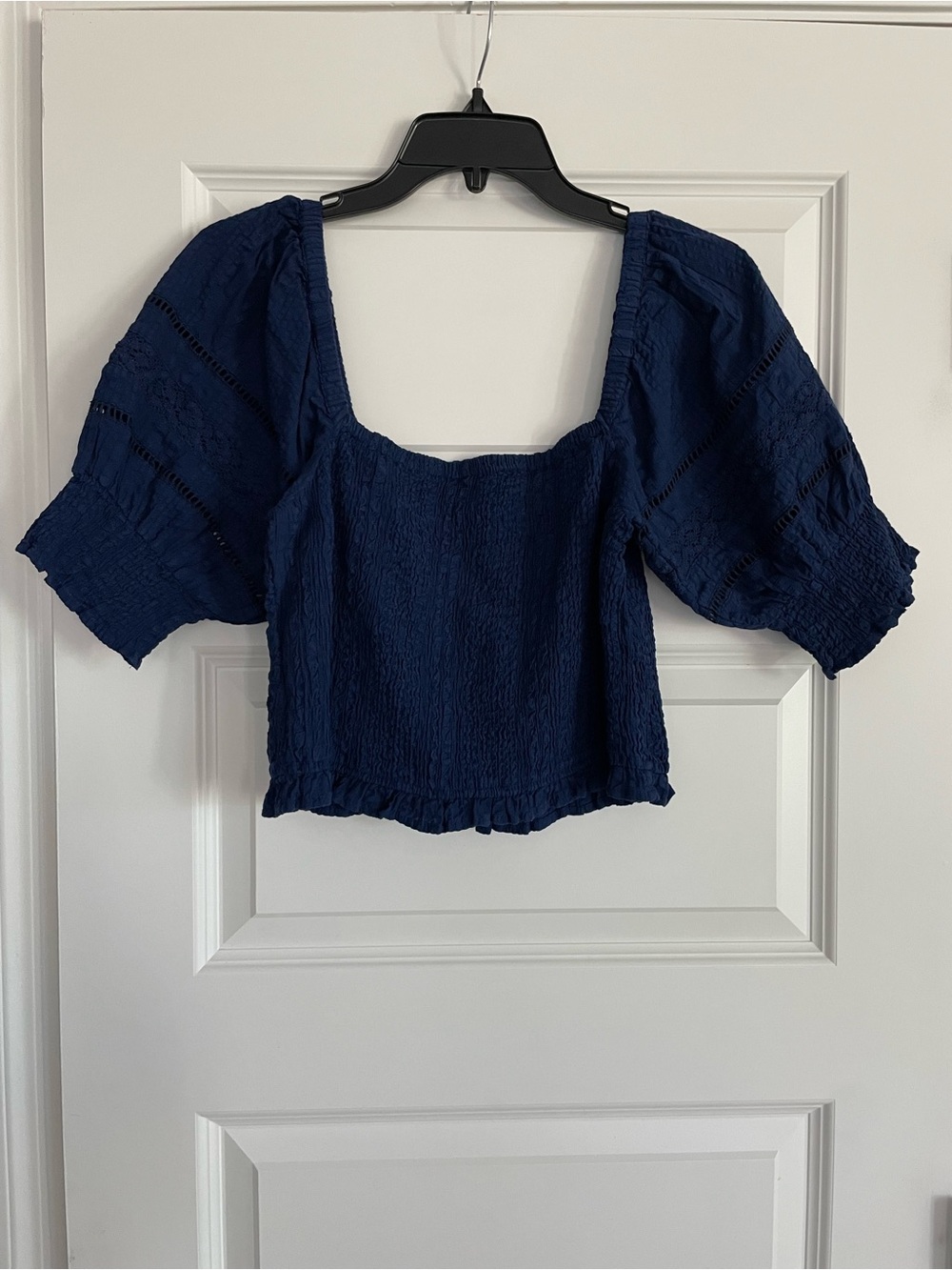 Roller Rabbit Renata Navy Puff-Sleeve Square Neck Crop Top Crochet Trim Cotton